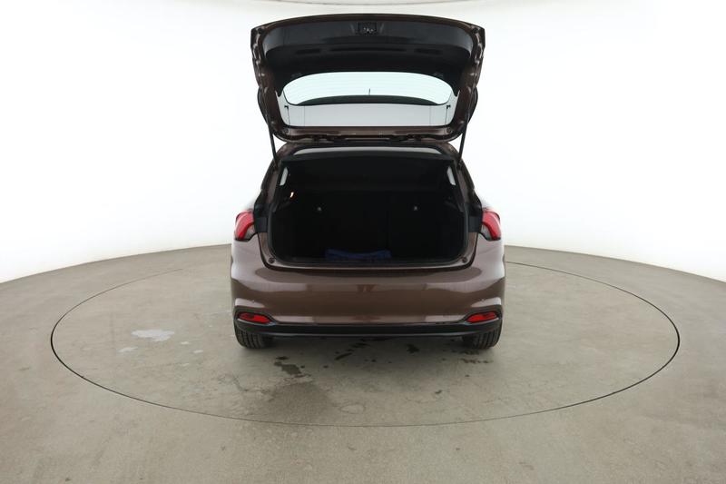 Fiat Tipo 1.4 Easy 5p 95 ch