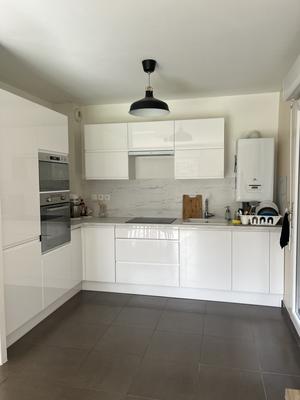 Maison - 85 m² - 6 pièces