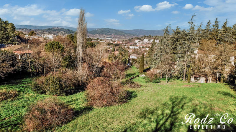 Terrain - 5 200 m²