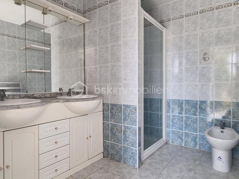 Maison en pierre - 110 m² - 4 pièces