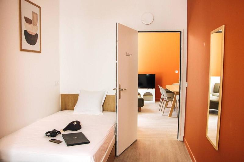 Chambre - 21 m² - 4 pièces