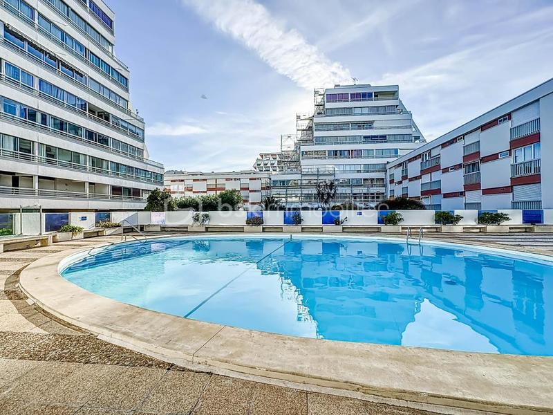 Studio - 14 m² - 1 pièce