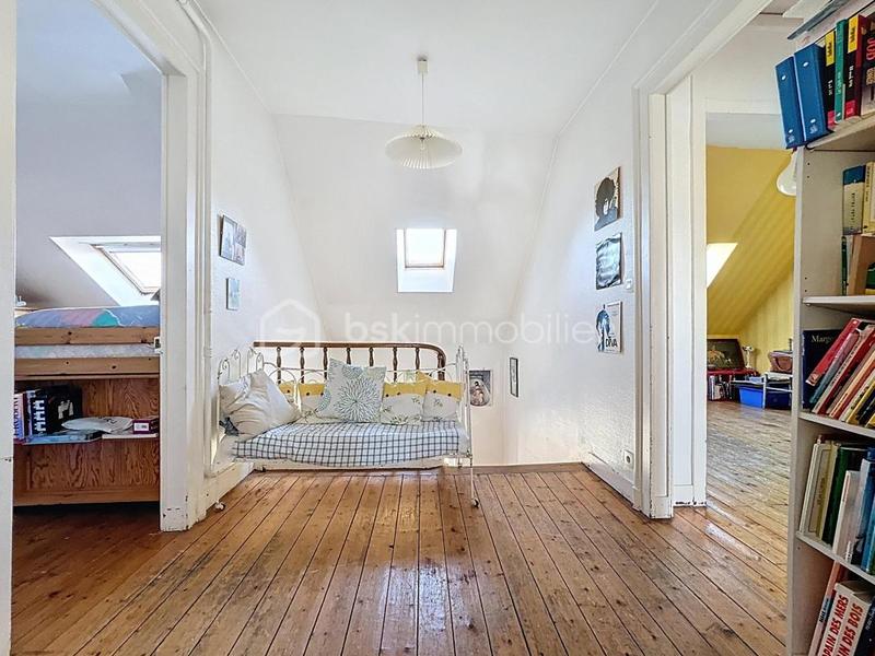 Maison de ville - 214 m² - 9 pièces