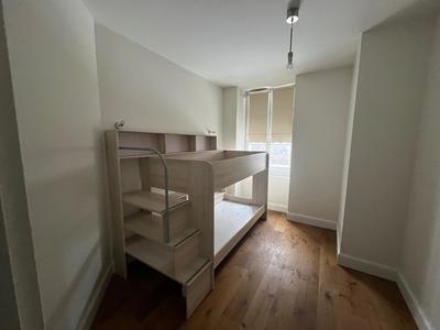 Appartement - 83 m² - 3 pièces