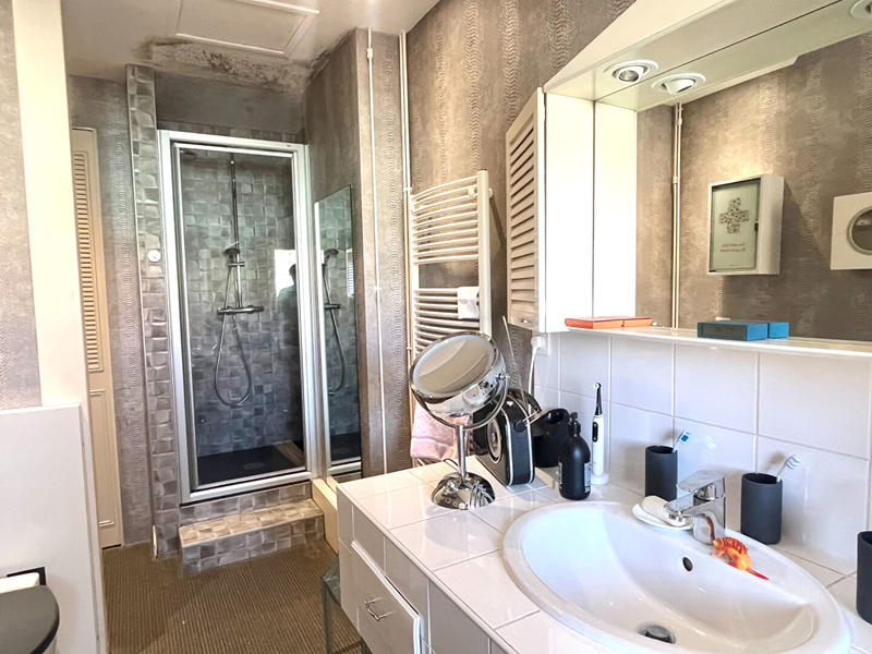 Appartement - 141 m² - 5 pièces