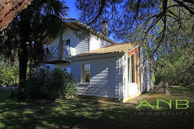 Maison - 175 m² - 6 pièces
