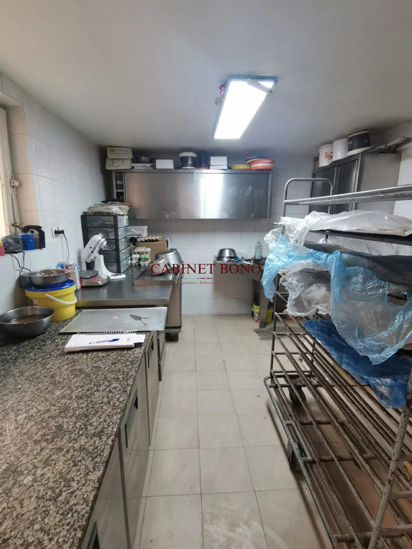 Fonds de commerce - 120 m²