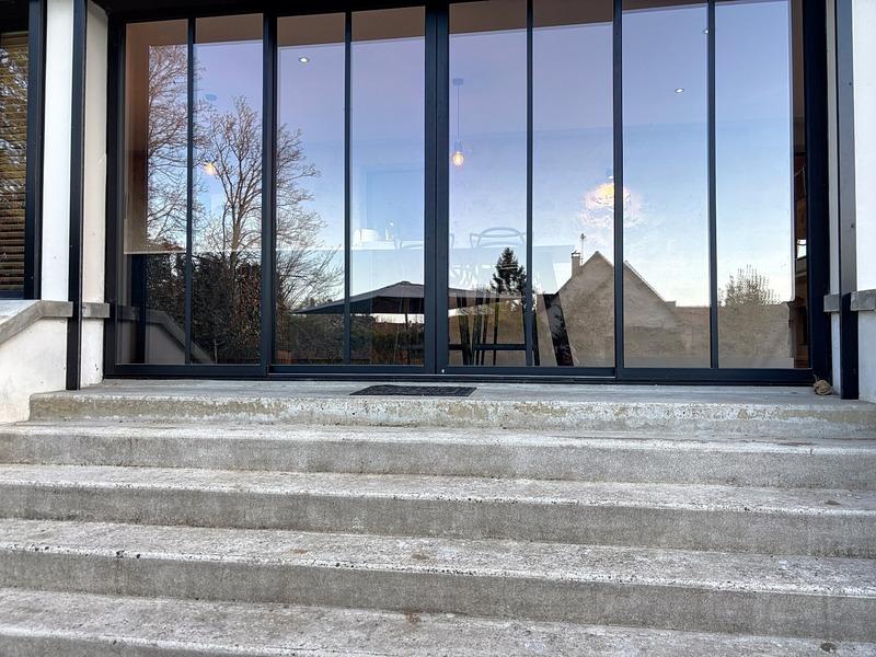 Maison bourgeoise - 300 m² - 9 pièces