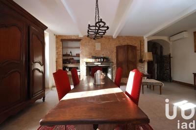 Maison - 321 m² - 12 pièces