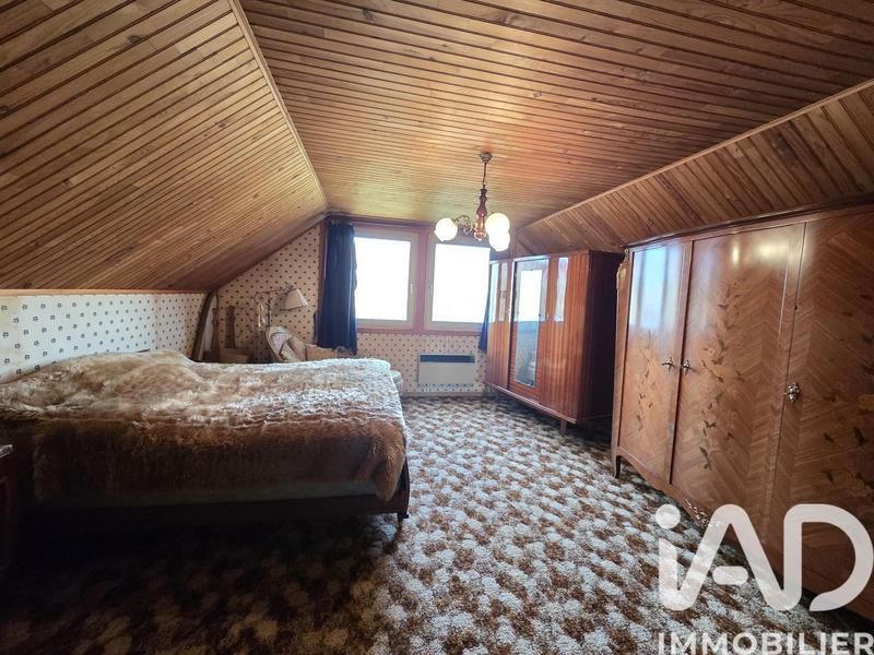 Maison - 125 m² - 8 pièces