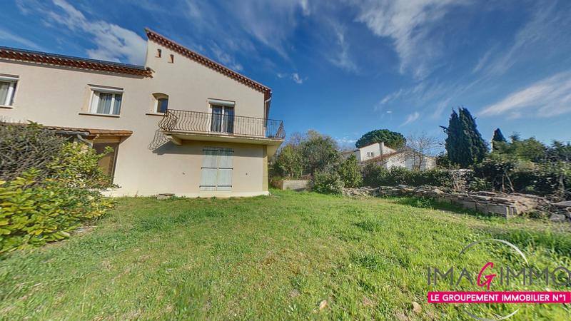 Maison - 114 m² - 4 pièces