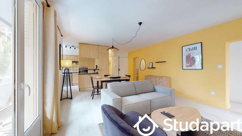 Chambre - 9 m² - 1 pièce