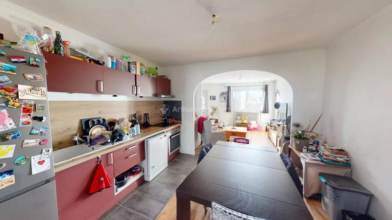 Maison - 157 m² - 8 pièces