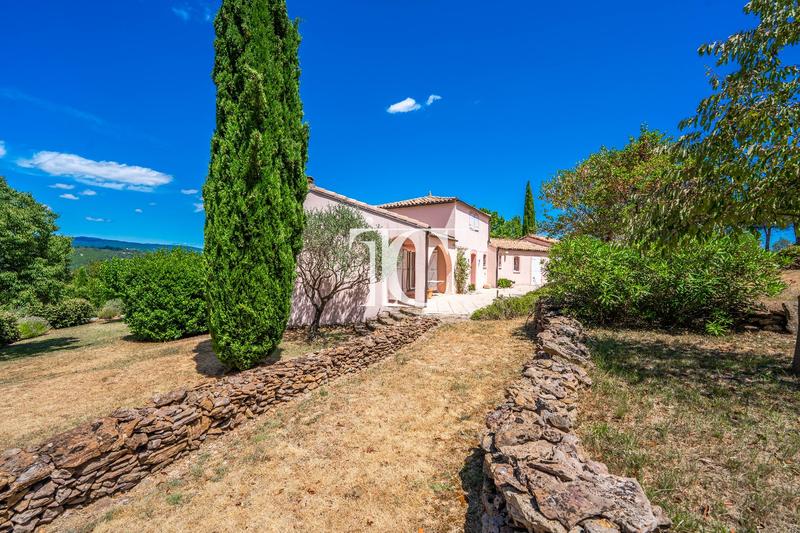 Villa - 145 m² - 7 pièces