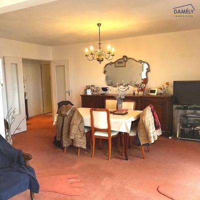 Appartement - 103 m² - 5 pièces