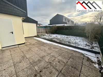 Maison - 93 m² - 5 pièces