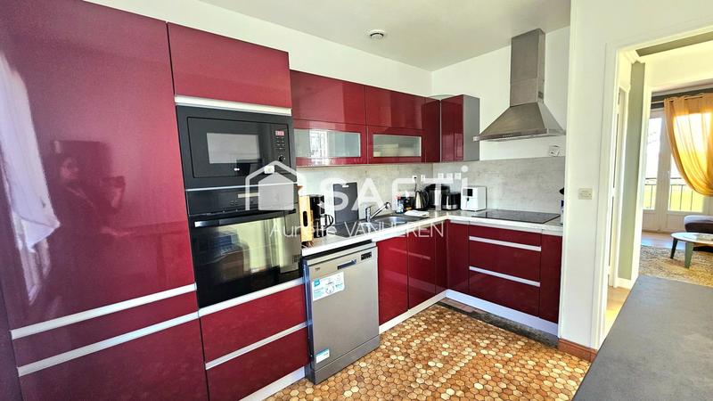 Maison - 160 m² - 6 pièces