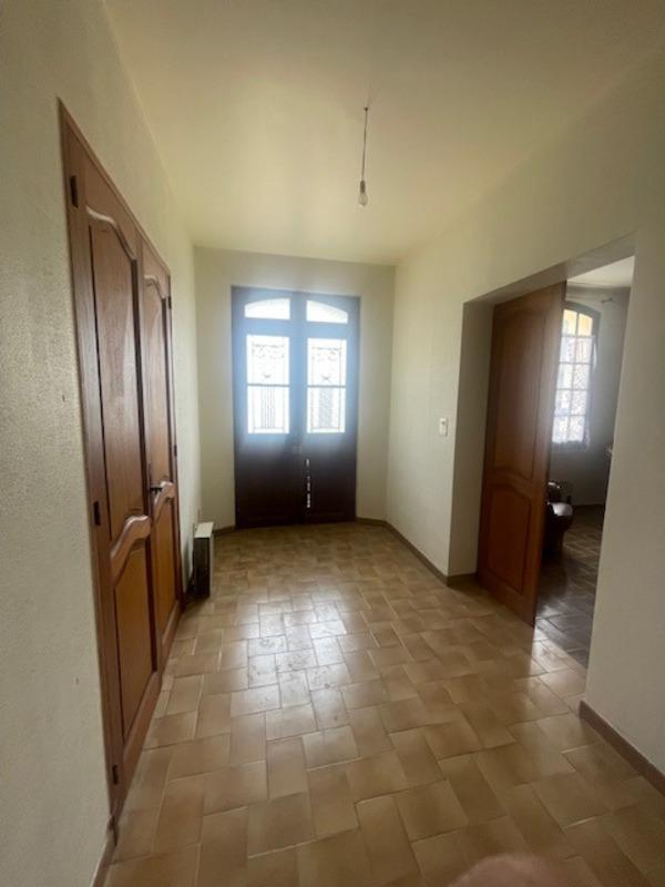 Propriété - 250 m² - 15 pièces