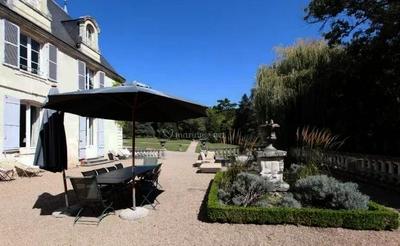 Manoir - 1 500 m² - 30 pièces