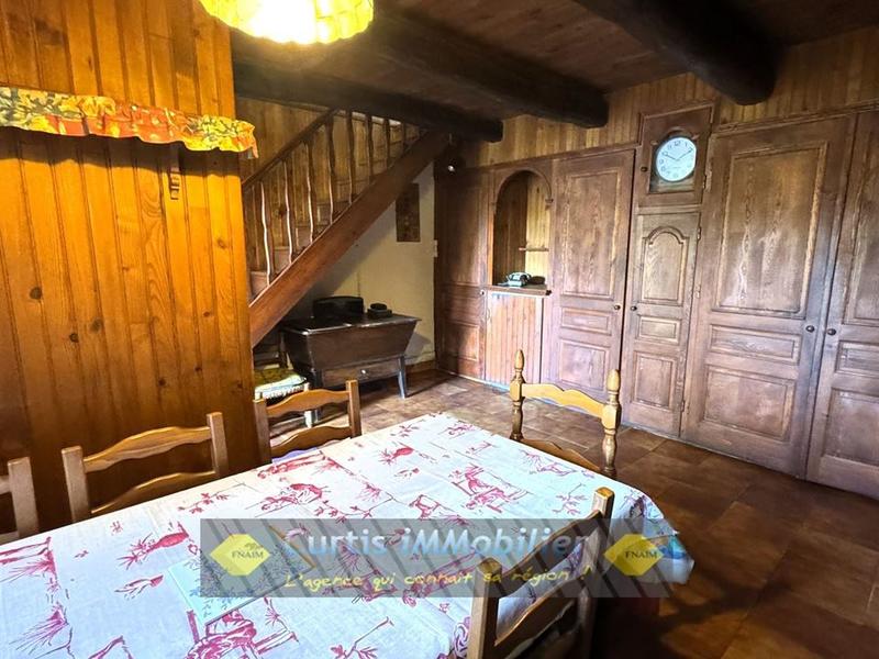 Maison - 80 m² - 5 pièces