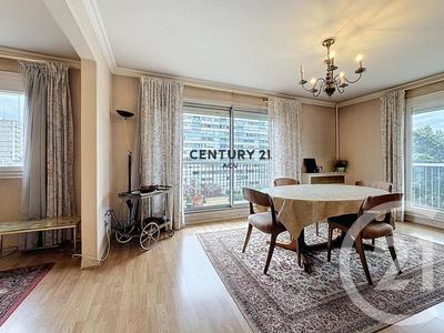 Appartement - 72 m² - 4 pièces