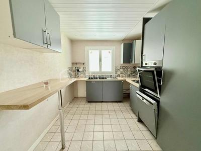 Maison - 140 m² - 7 pièces