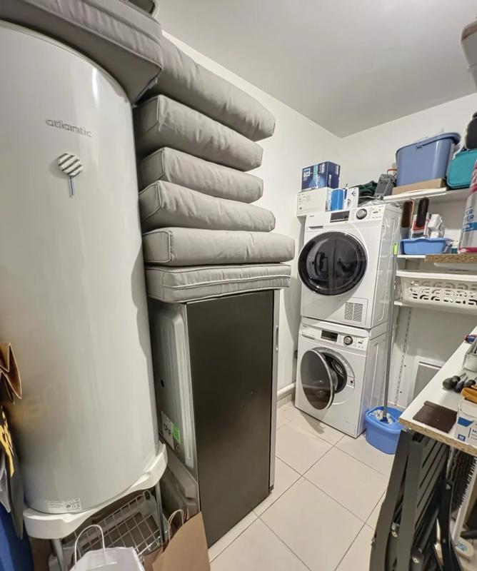 Appartement - 90 m² - 3 pièces