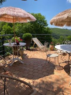 Corps de ferme - 150 m² - 10 pièces