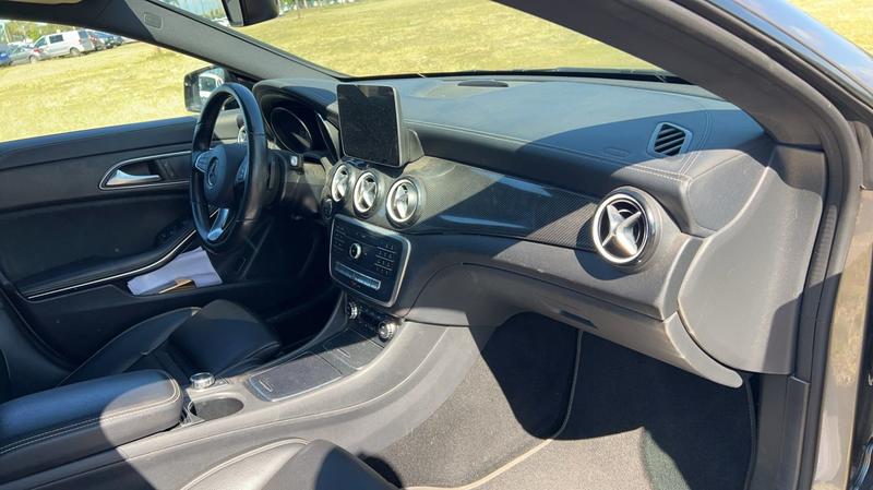 Mercedes Cla Shooting Brake Classe 220 CDi 170 7g-Dct Business Edition - Automatique