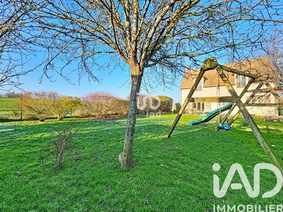 Maison - 140 m² - 6 pièces