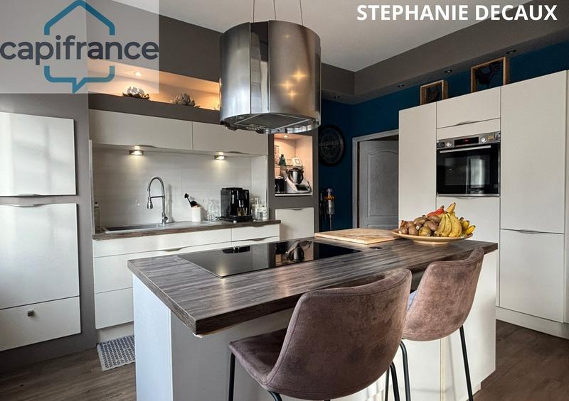 Pavillon - 241 m² - 11 pièces