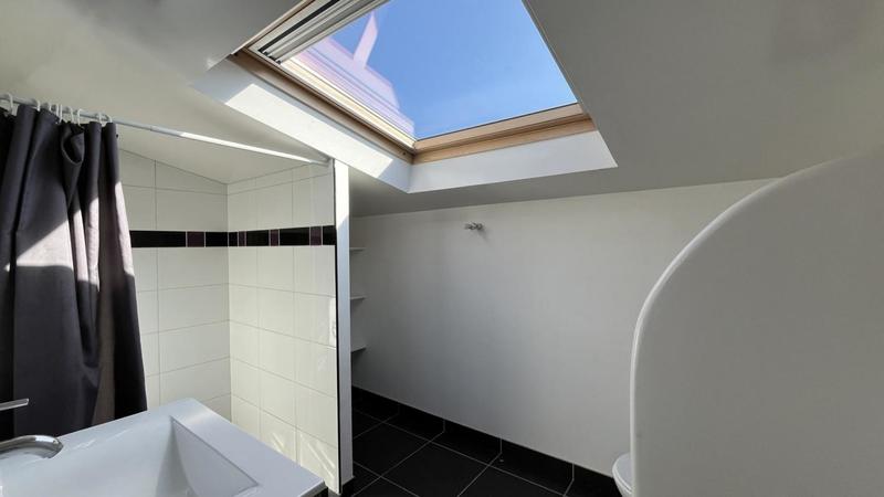 Duplex - 215 m² - 8 pièces