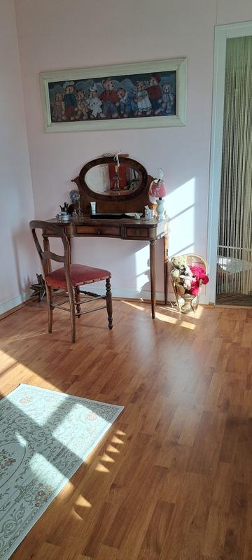 Maison - 184 m² - 9 pièces