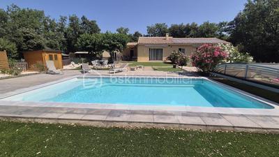 Villa - 171 m² - 7 pièces