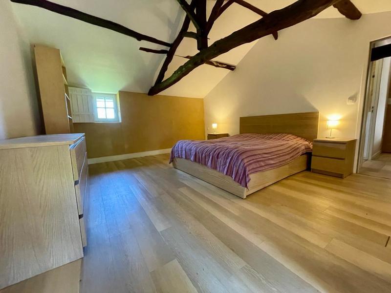 Maison - 286 m² - 9 pièces