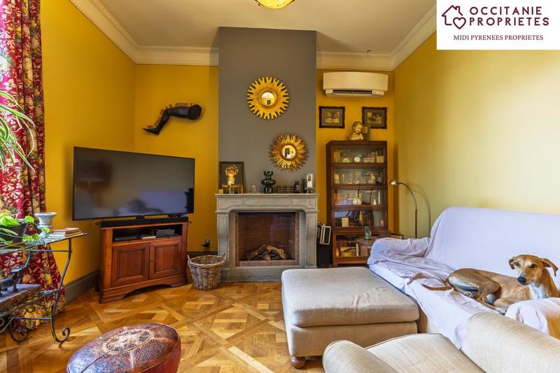 Maison de maîtres - 250 m² - 10 pièces