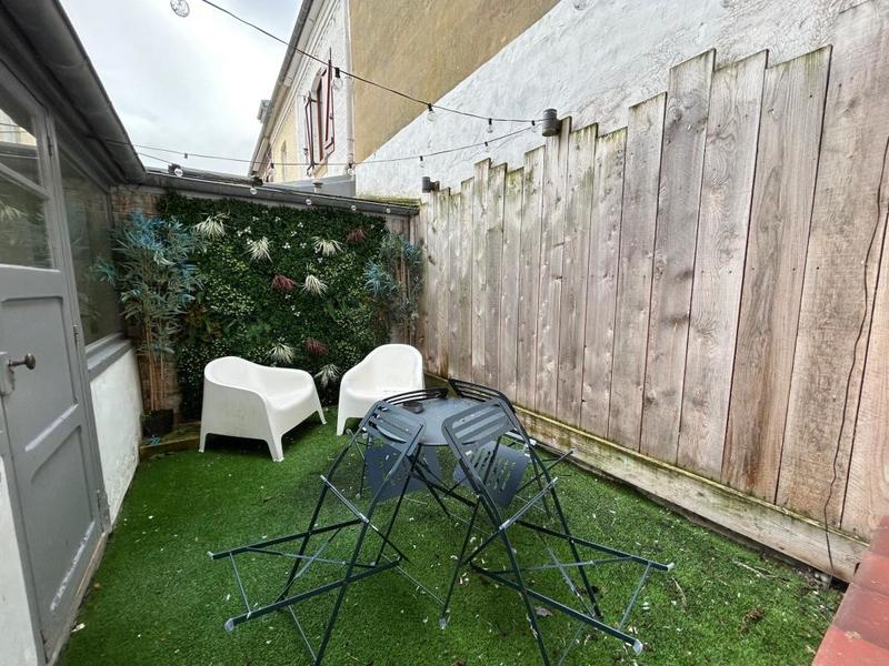 Maison - 80 m² - 5 pièces