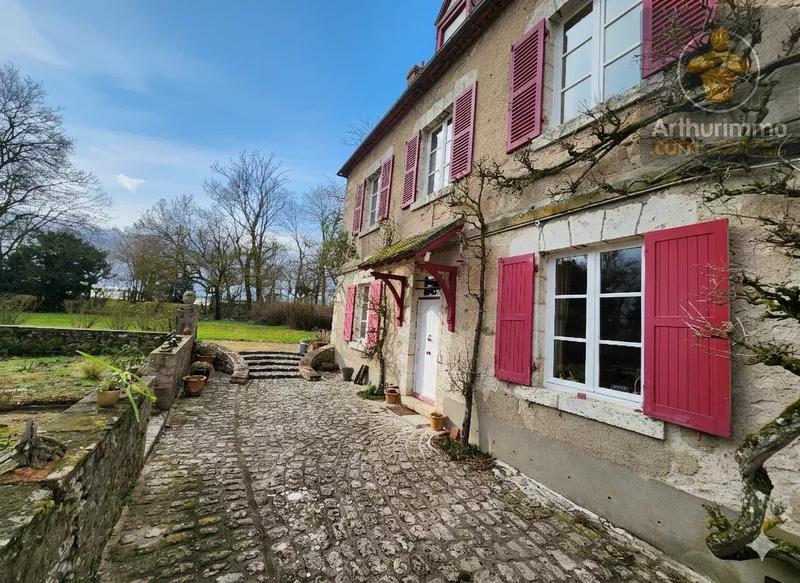 Maison - 150 m² - 5 pièces