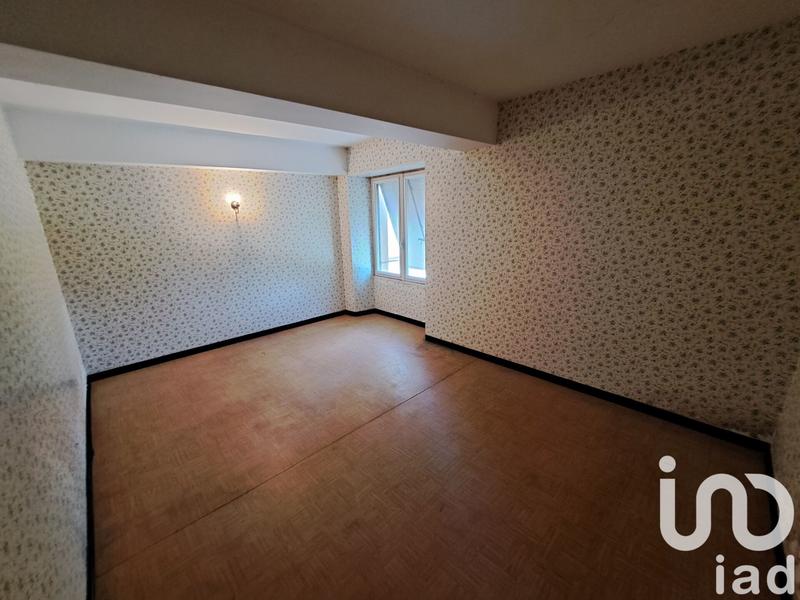 Maison de village - 250 m² - 9 pièces