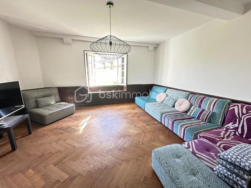 Maison - 155 m² - 7 pièces