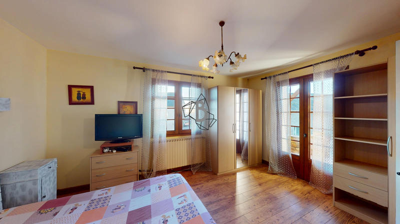 Maison - 170 m² - 7 pièces