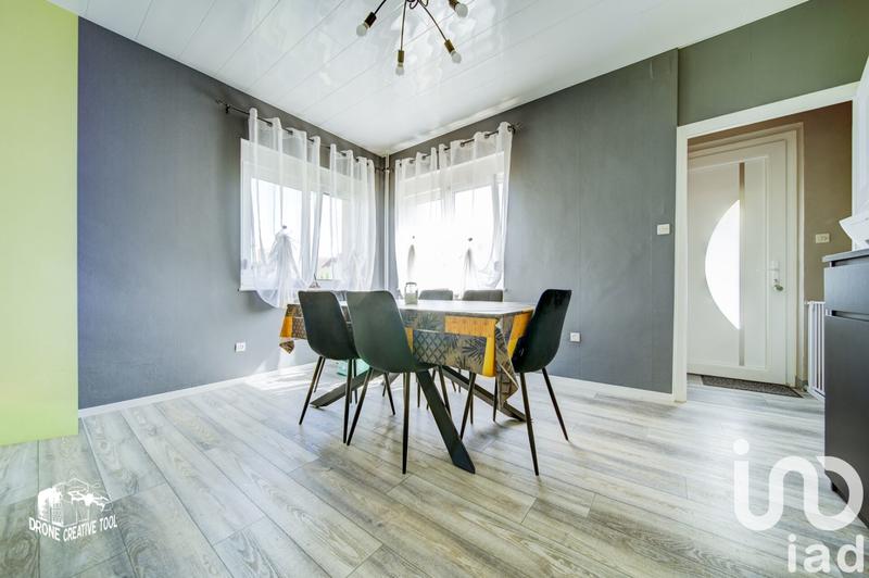 Maison - 97 m² - 3 pièces