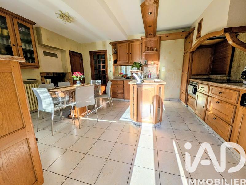 Maison - 172 m² - 6 pièces