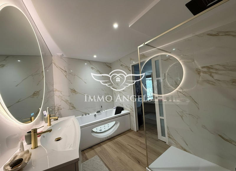 Villa - 207 m² - 5 pièces