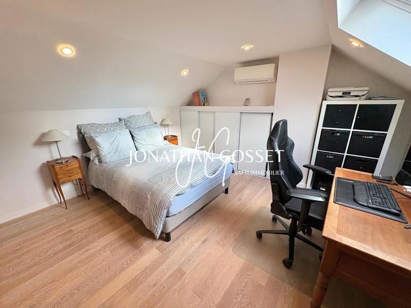 Maison - 138 m² - 7 pièces