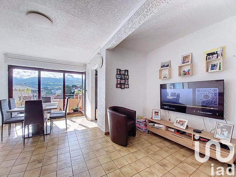 Appartement - 76 m² - 4 pièces