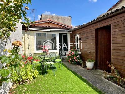 Maison - 60 m² - 5 pièces