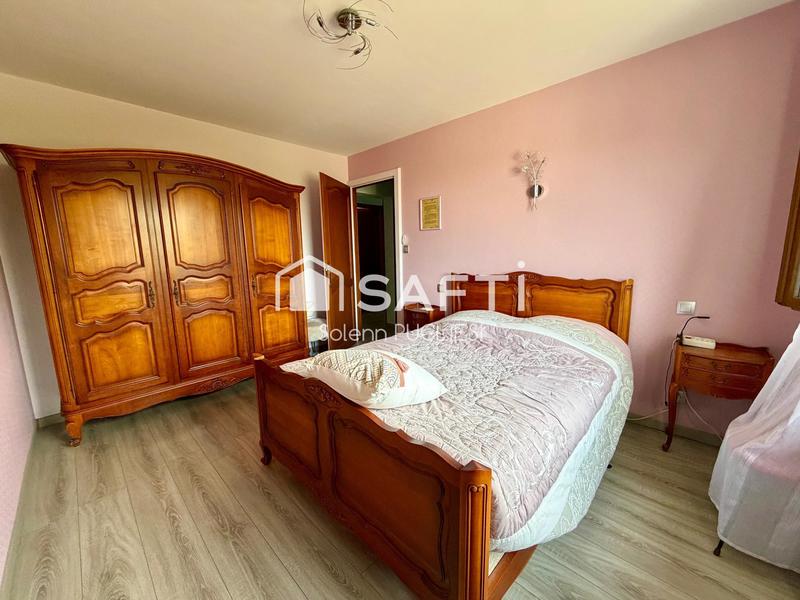 Maison - 190 m² - 8 pièces