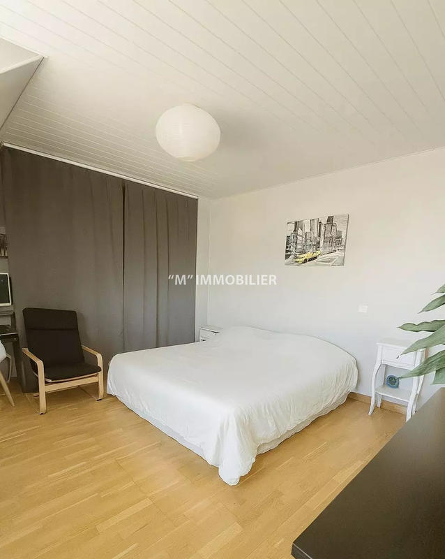 Maison - 93 m² - 4 pièces