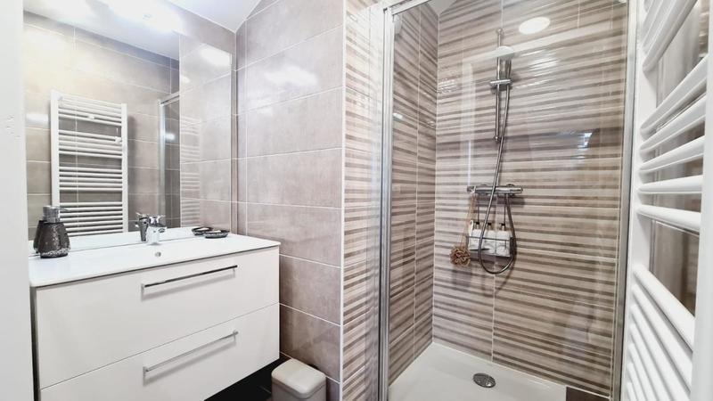 Appartement - 98 m² - 4 pièces